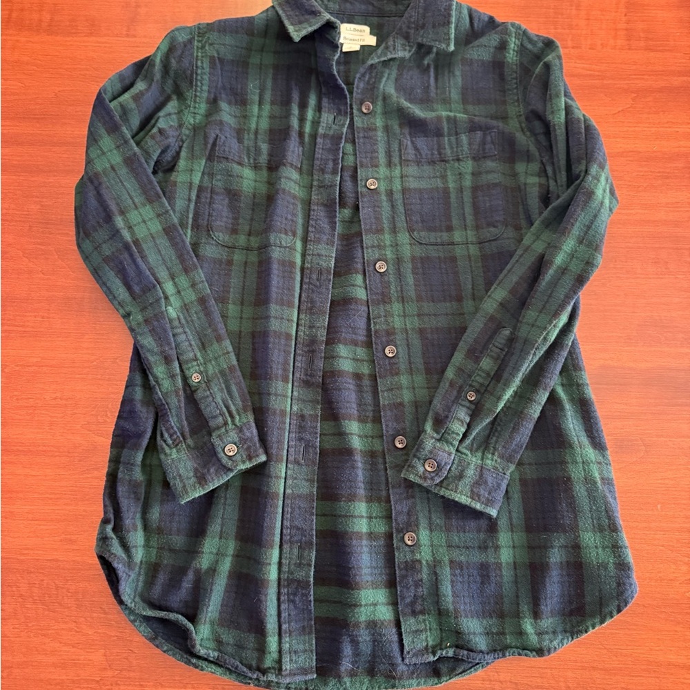 L.L. Bean Plaid Flannel Button Up - size small relaxed fit